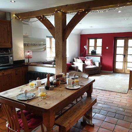 Delightful Cottage On The River Adur Close To Brighton & The Downs No Dogs Sorry Upper Beeding Esterno foto