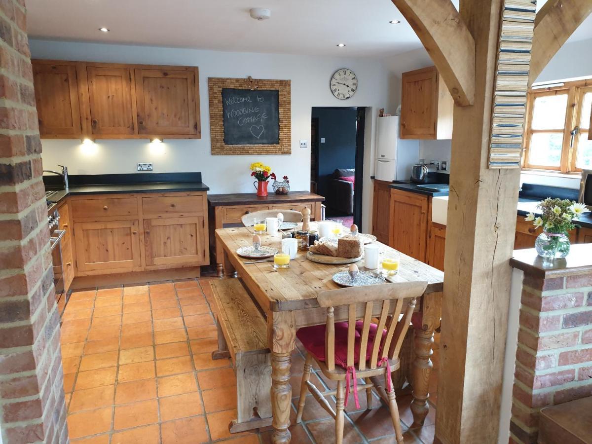 Delightful Cottage On The River Adur Close To Brighton & The Downs No Dogs Sorry Upper Beeding Esterno foto